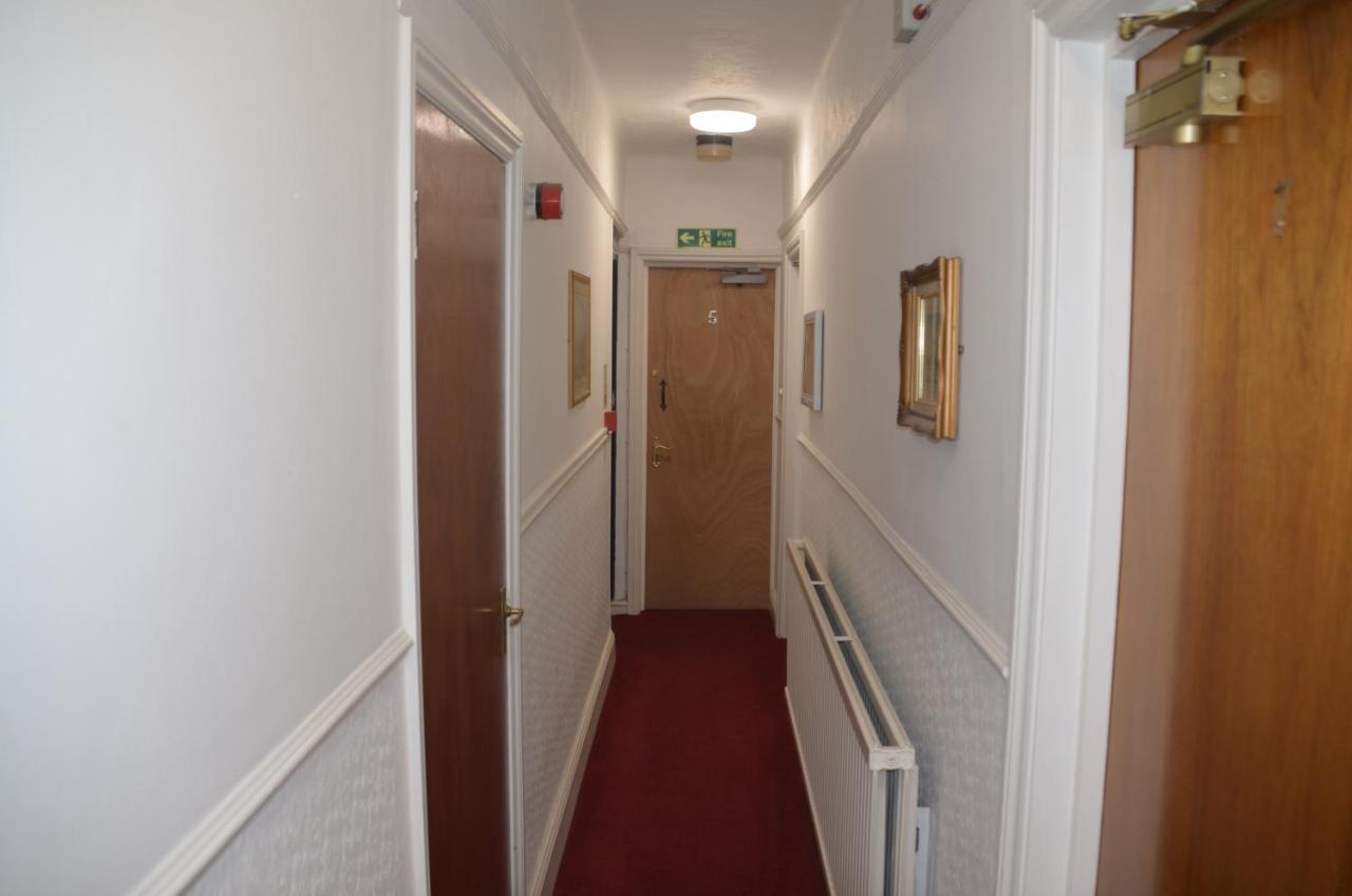 Lady Hamilton Inn พอร์ตสมัธ ภายนอก รูปภาพ
