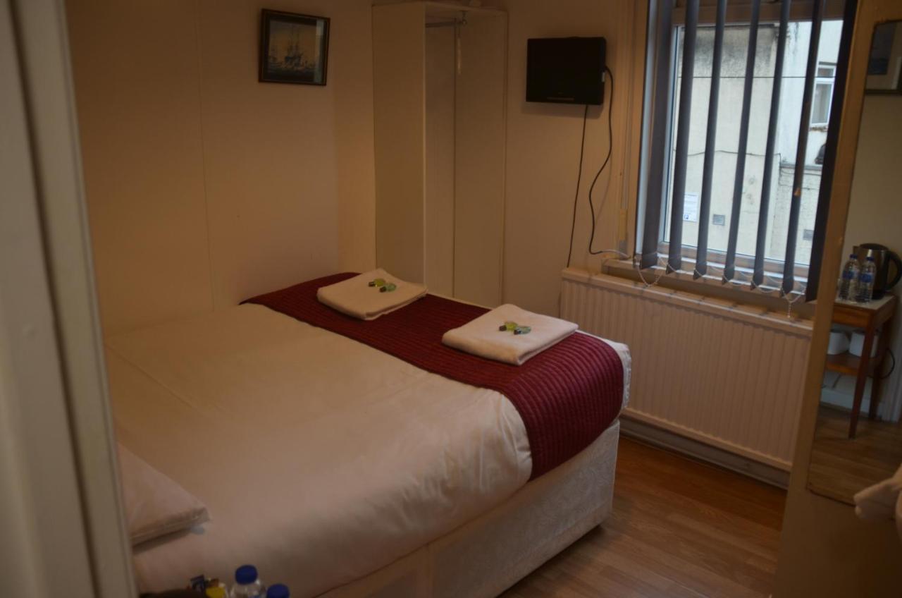 Lady Hamilton Inn พอร์ตสมัธ ภายนอก รูปภาพ